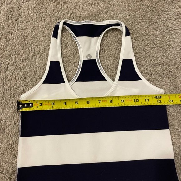 Lululemon 4 navy/white stripe extra long cool racerback - Picture 2 of 3
